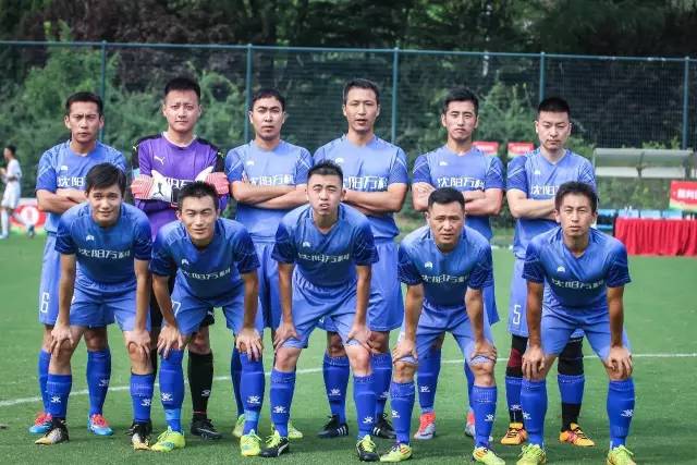 约基奇32+16+16库里20分 掘金逆转勇士3连胜